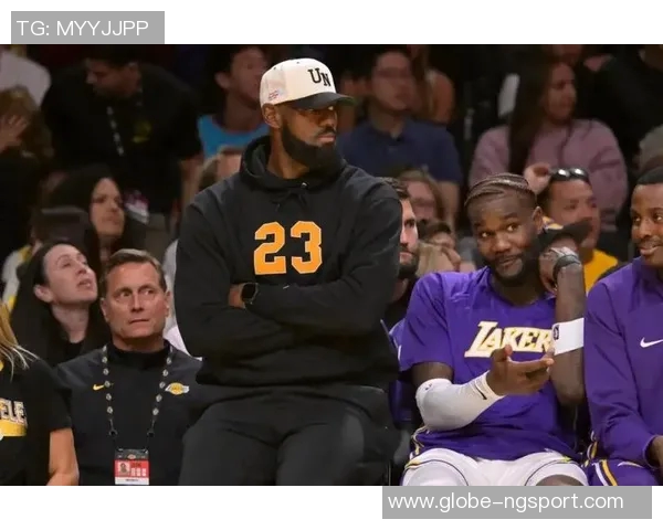 皮尔斯建议詹姆斯担任替补角色以减少球权需求并提升球队进攻效率