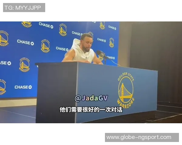 库里盛赞梅尔顿称其为典型NBA二号位能简化比赛节奏 库里盛赞梅尔顿称其为典型NBA二号位能简化比赛节奏
