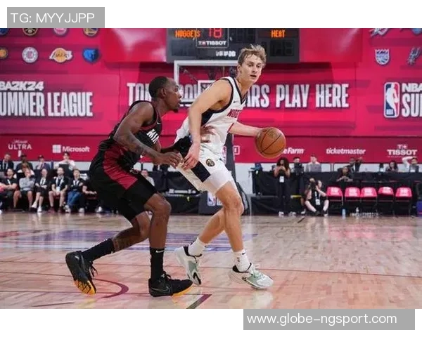 进攻火力全开泰森高效21分阿伦贡献全能表现助力球队胜利