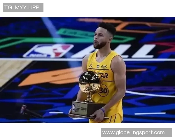 KD调侃全明星表现不佳归咎于库里和利拉德的三分球风格