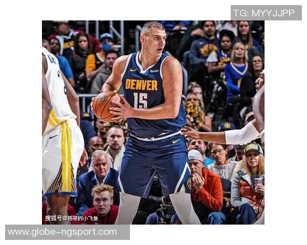 掘金半场小幅领先国王约基奇表现出色戈登贡献12分威少状态低迷三分球未能命中