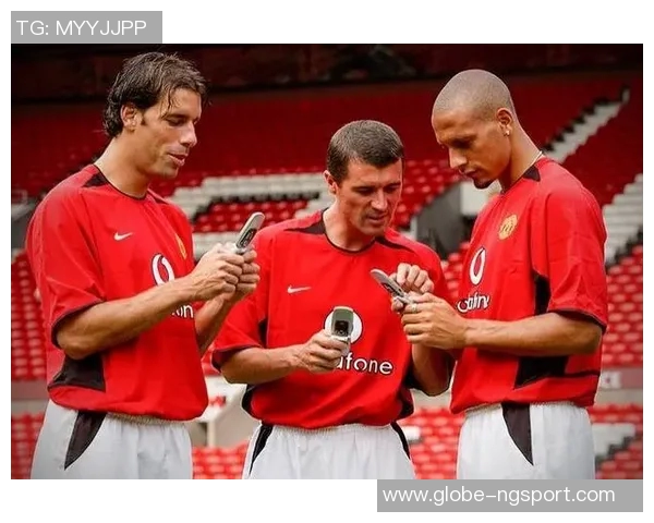 今日趣图:曼联球迷为何能享受每周一次的过年乐趣真是让人羡慕 今日趣图:曼联球迷为何能享受每周一次的过年乐趣真是让人羡慕